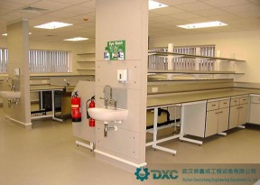 咸宁实验室装修公司应如何确保装修质量与安全合规性？